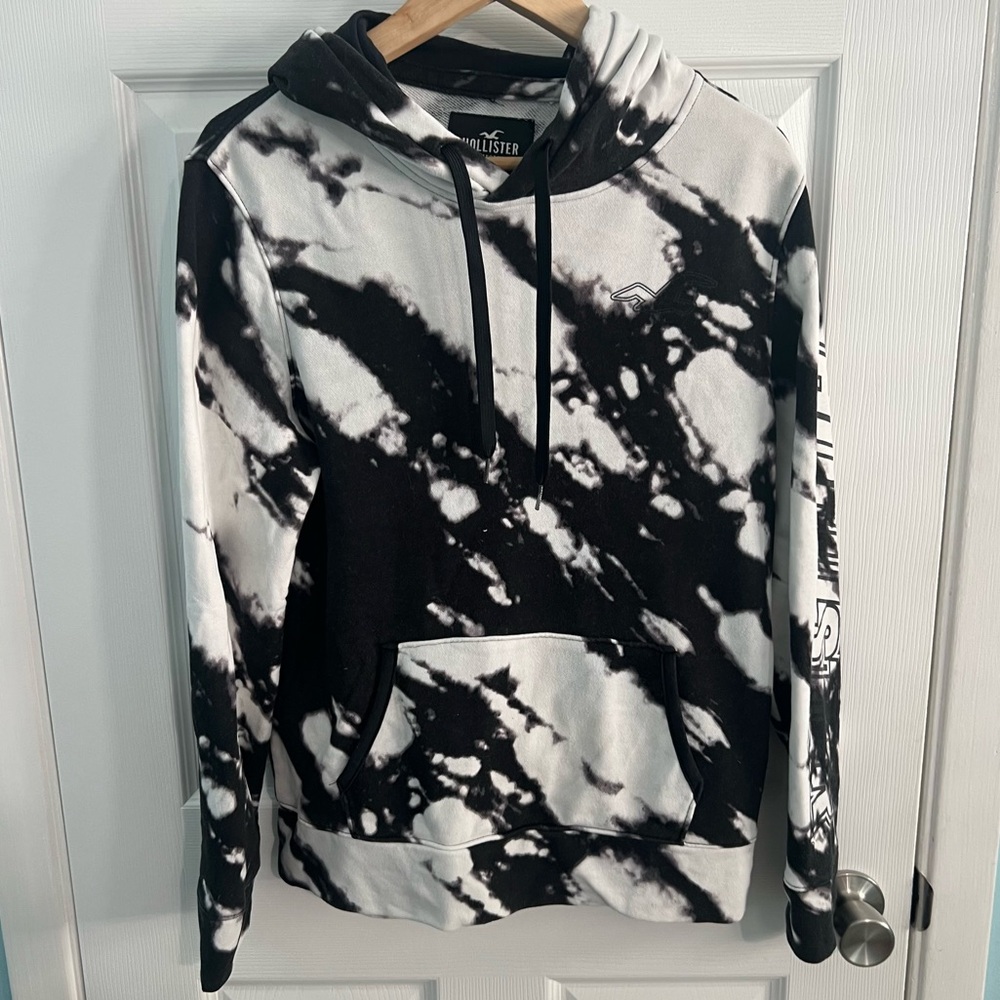 Hollister Black and White Patterned Hoodie Women Size Small Y2K Vintage